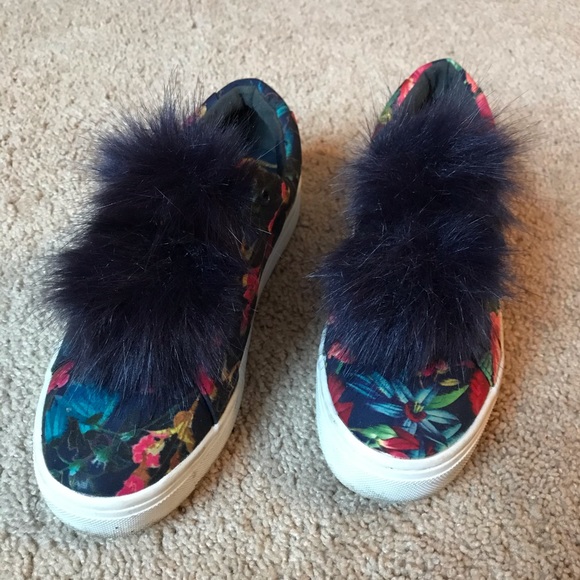 Sam Edelman floral sneaker - Picture 1 of 6